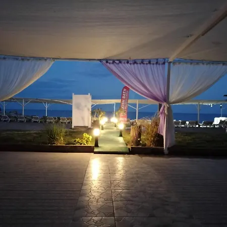 Orcas Imperial Palace Hotel 4*