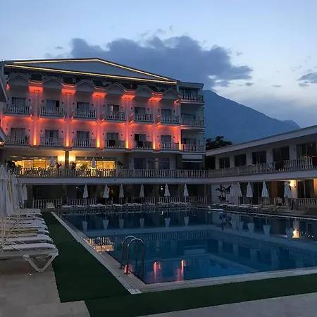 Orcas Imperial Palace Hotel