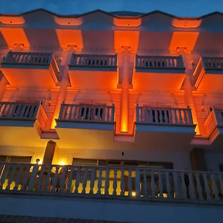 Orcas Imperial Palace 4*