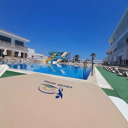 Orcas Imperial Palace Hotel 4*