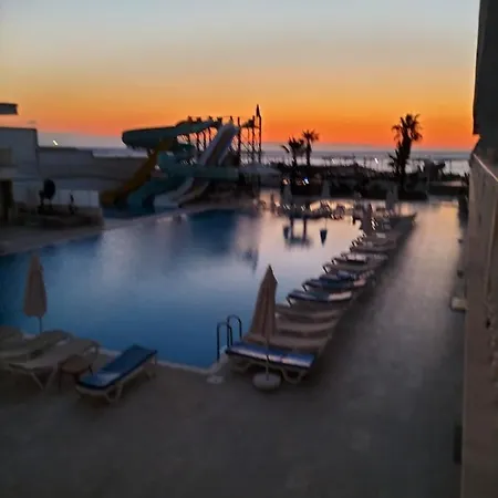 Orcas Imperial Palace